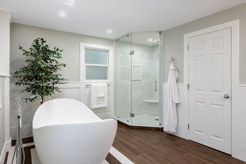 Popularis Construction Residential Gallery: Sudbury Master Bathroom